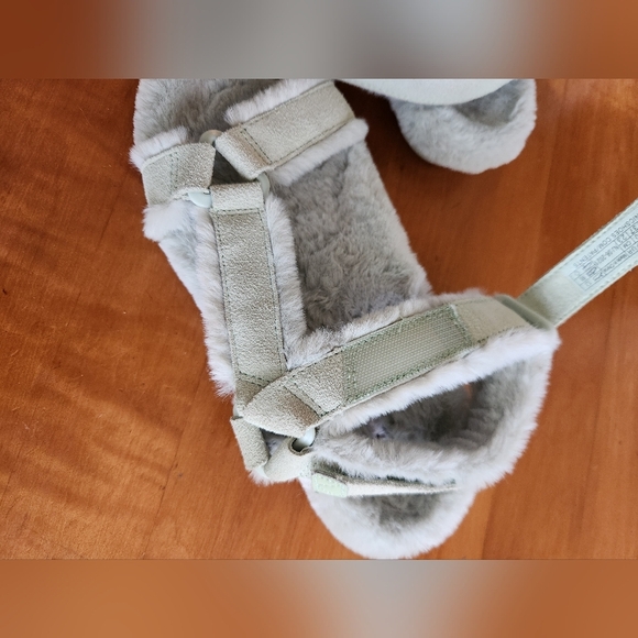 Vionic Viva Womens Faux Fur Strap Sandals Size 6 - Picture 7 of 9